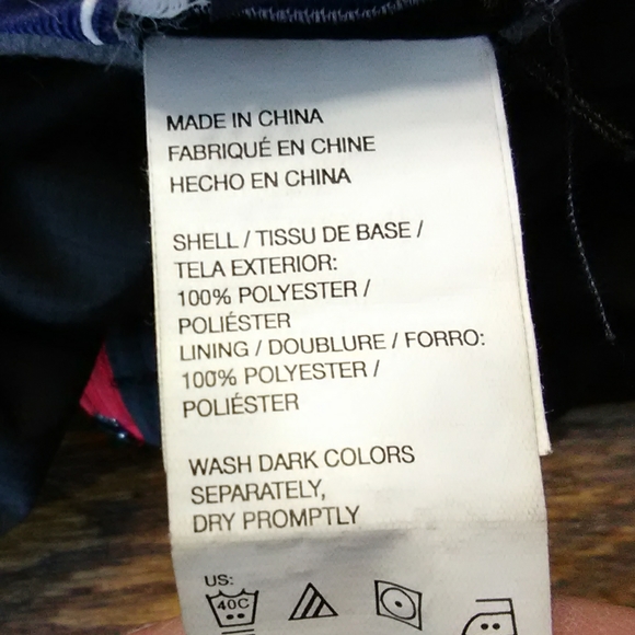 ⏳ ❄️ IZOD Black Gray Reversible Vest  Size M - Picture 6 of 6